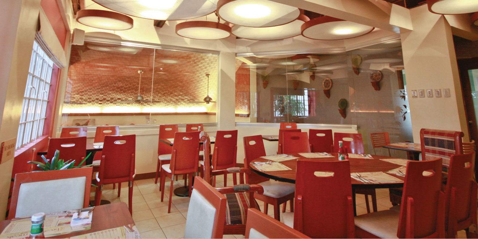 About Red Platter Restaurant